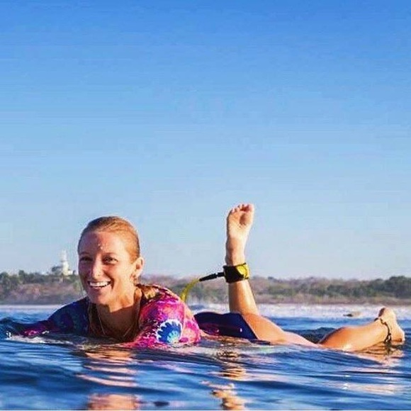 SunSkipper RashGuard (Circles) - Picture 3 of 7